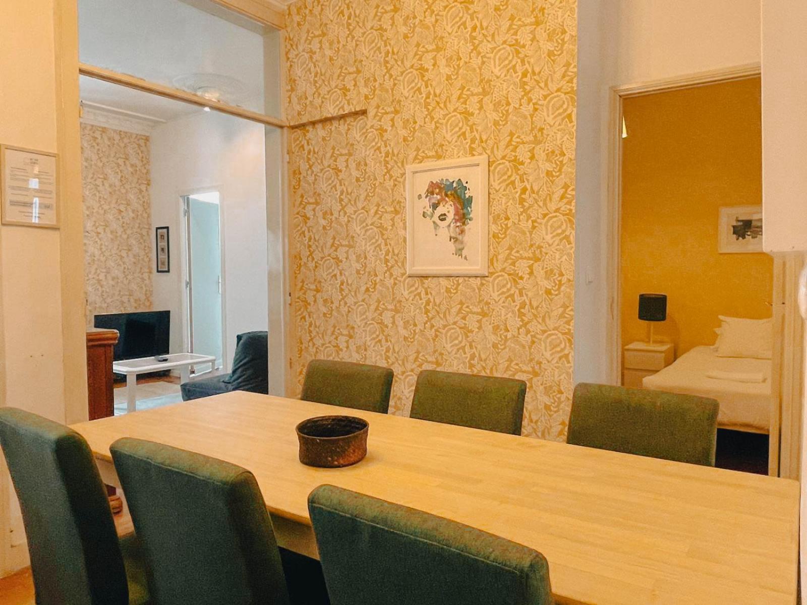 Baixa Pombalina - 4 Bedroom Apartment Lisbon Bagian luar foto