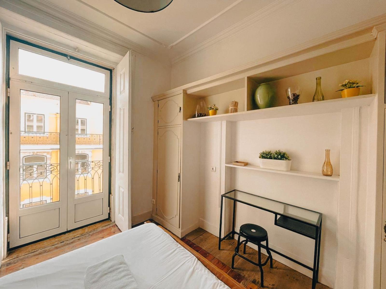 Baixa Pombalina - 4 Bedroom Apartment Lisbon Bagian luar foto
