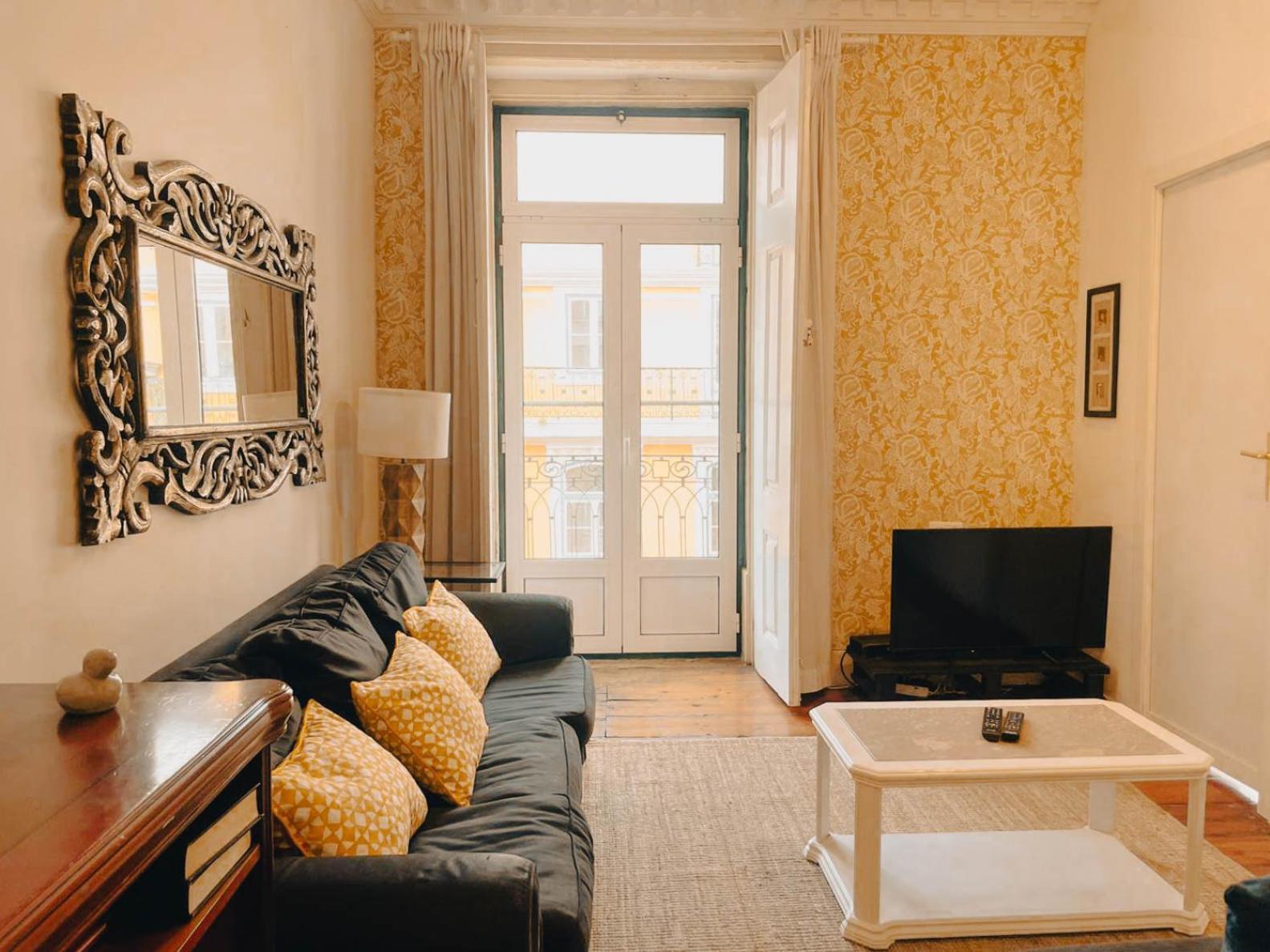 Baixa Pombalina - 4 Bedroom Apartment Lisbon Bagian luar foto